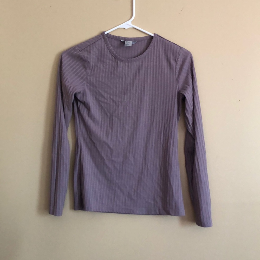 H&M lavender ribbed long sleeve shirt
